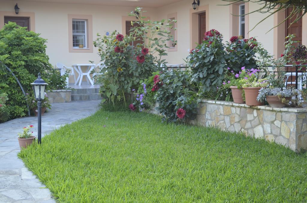 Lefki Studios Lakíthra Exterior photo