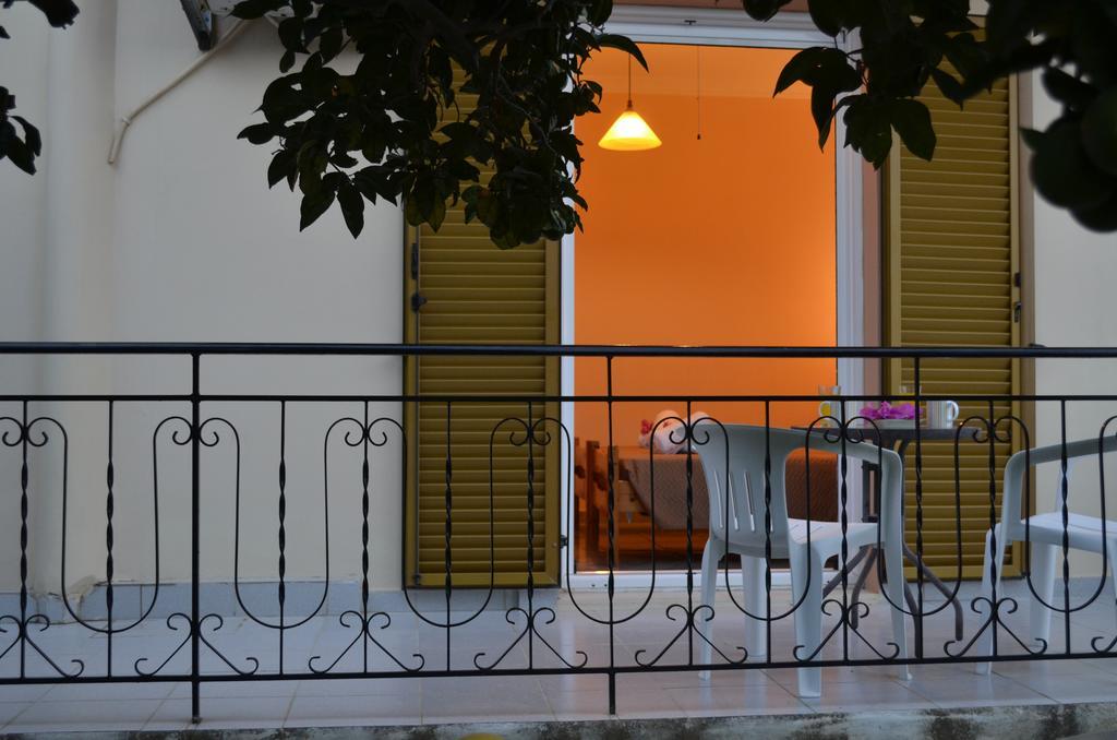 Lefki Studios Lakíthra Exterior photo
